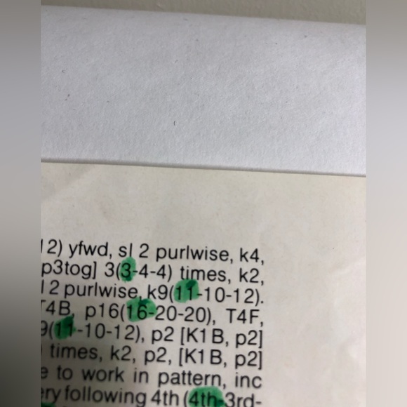 Vintage Knitting Books & Patterns - Picture 4 of 15